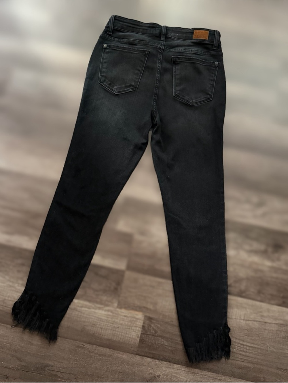 Judy Blue Black High-Rise Frayed-Hem Women’s Jeans 5/27 - Picture 4 of 8